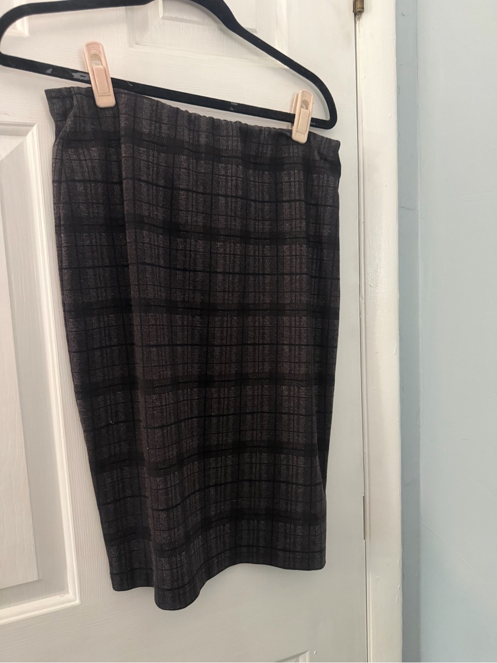 Philosophy Black and Gray Plaid Pencil Skirt